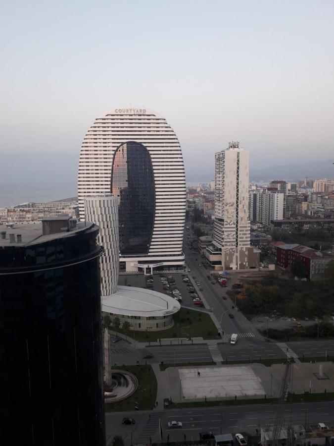 Twins Tower Orbi City Batumi Exterior foto